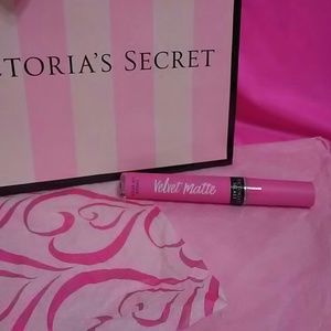 VS "Envied" Velvet Matte Cream Lip Stain